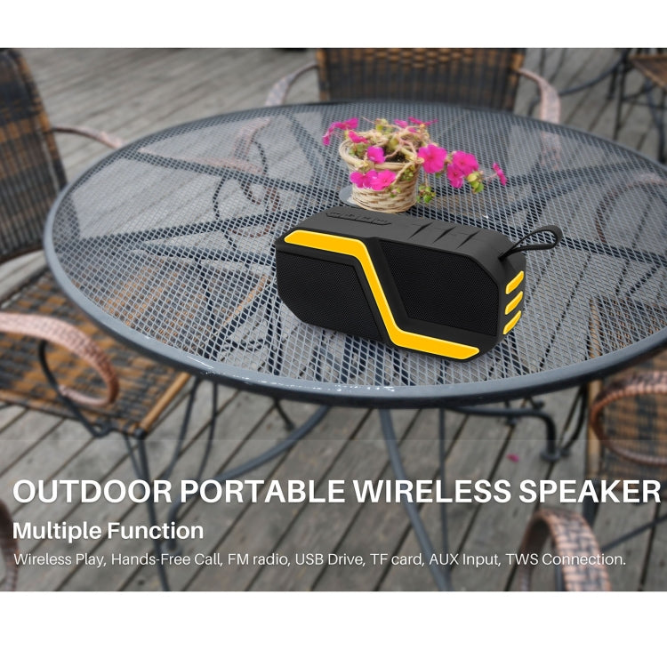 NewRixing NR-5019 Outdoor Portable Bluetooth Speaker, Support Hands-free Call / TF Card / FM / U Disk(Green) - Desktop Speaker by NewRixing | Online Shopping South Africa | PMC Jewellery | Buy Now Pay Later Mobicred