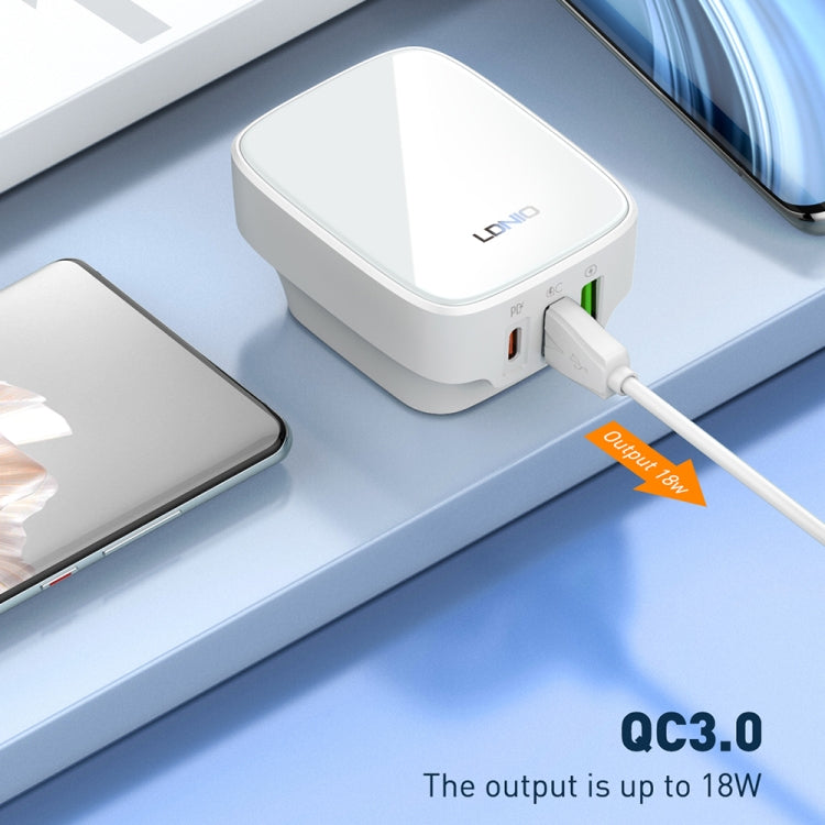 LDNIO Q334 32W Type-C + Dual USB Port Charger with 1m USB-C / Type-C to 8 Pin Data Cable, Plug Type:US Plug(White) - USB Charger by LDNIO | Online Shopping South Africa | PMC Jewellery | Buy Now Pay Later Mobicred