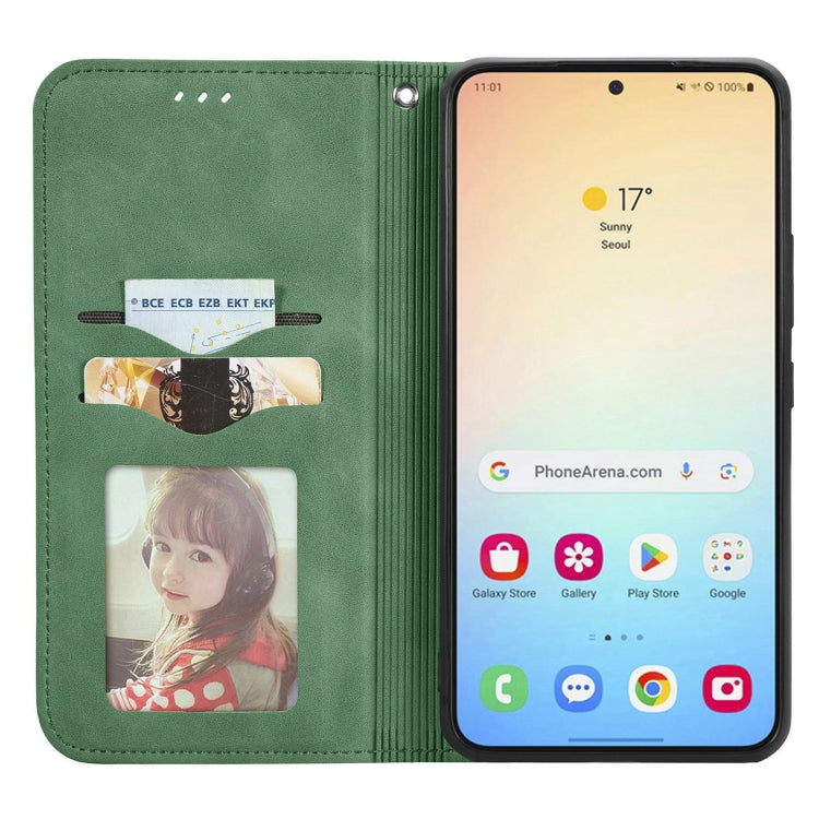 For Samsung Galaxy S25+ 5G Retro Skin Feel Magnetic Leather Phone Case(Green) - Galaxy S25+ 5G Cases by PMC Jewellery | Online Shopping South Africa | PMC Jewellery | Buy Now Pay Later Mobicred